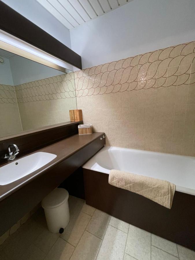 La Mediterranee Appartement Au Coeur Du Village 50 M De La Plage Le Grau-du-Roi Eksteriør billede